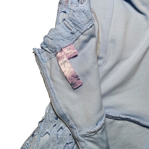 5/$25 Strapless Lace Midi Dress Light Baby Blue Size XS Small Fairycore - Picture 4 of 4